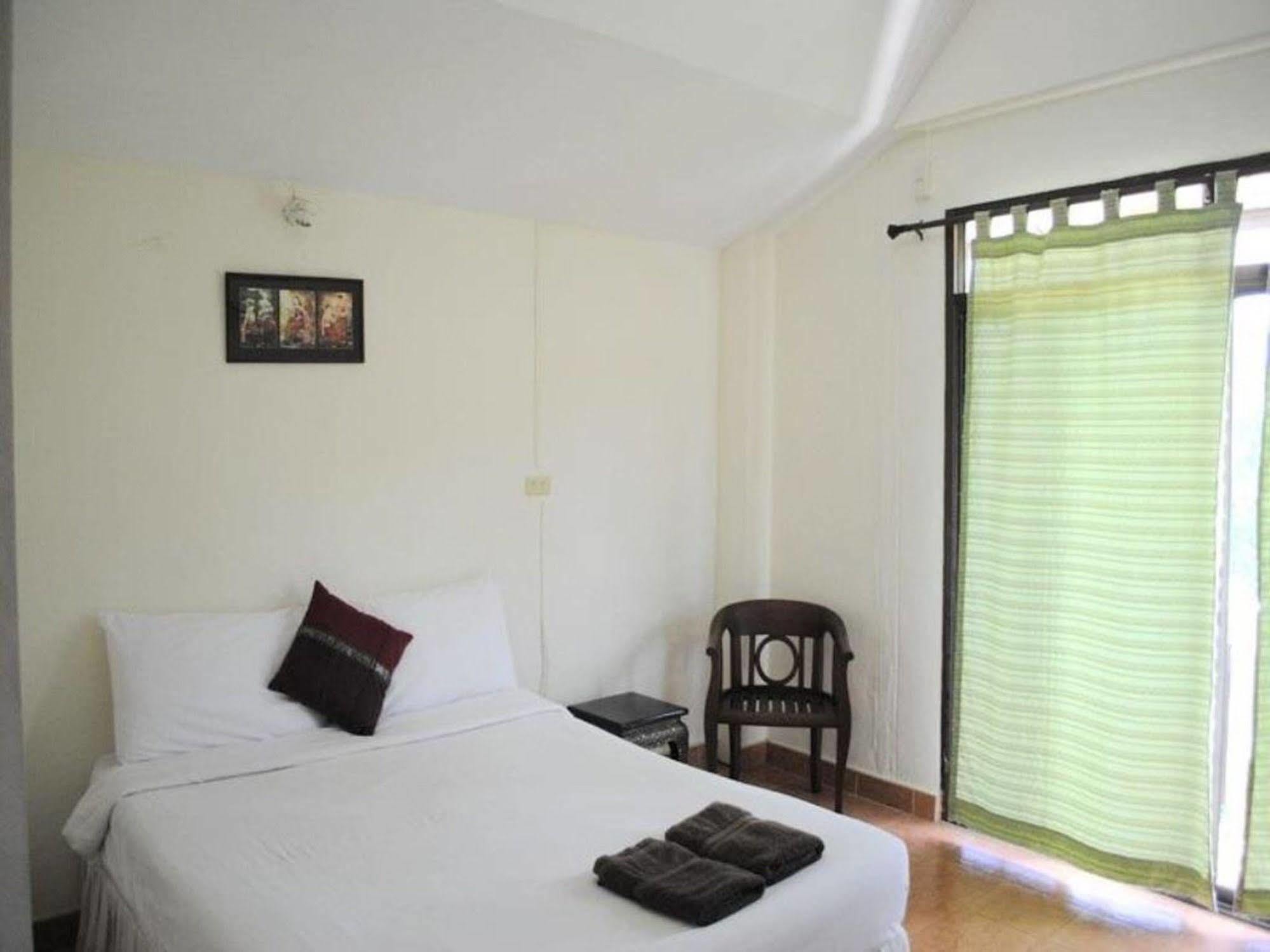 Sunny Guest House Koh Samui Exterior photo